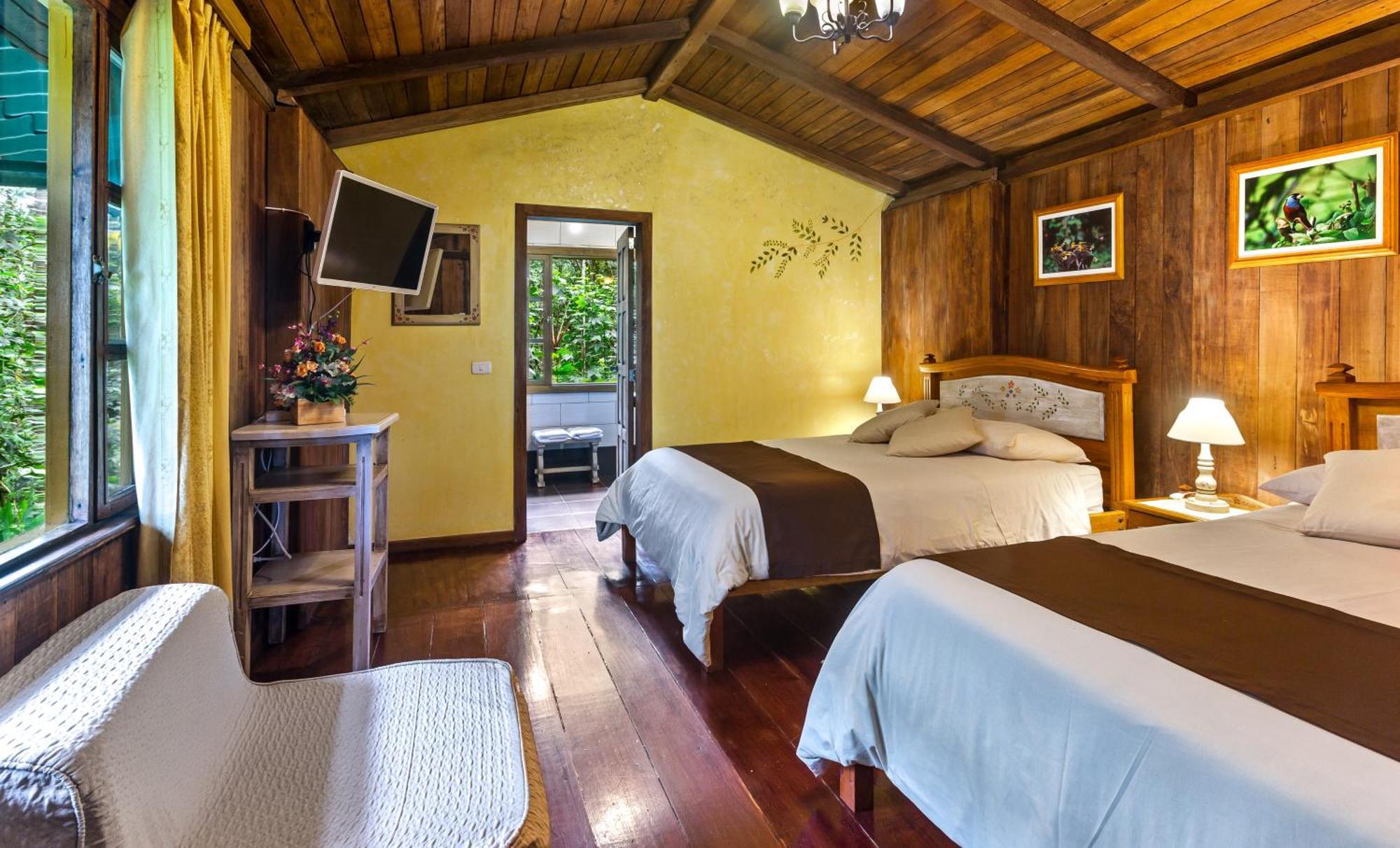 Sachatamia Lodge Mindo Bagian luar foto