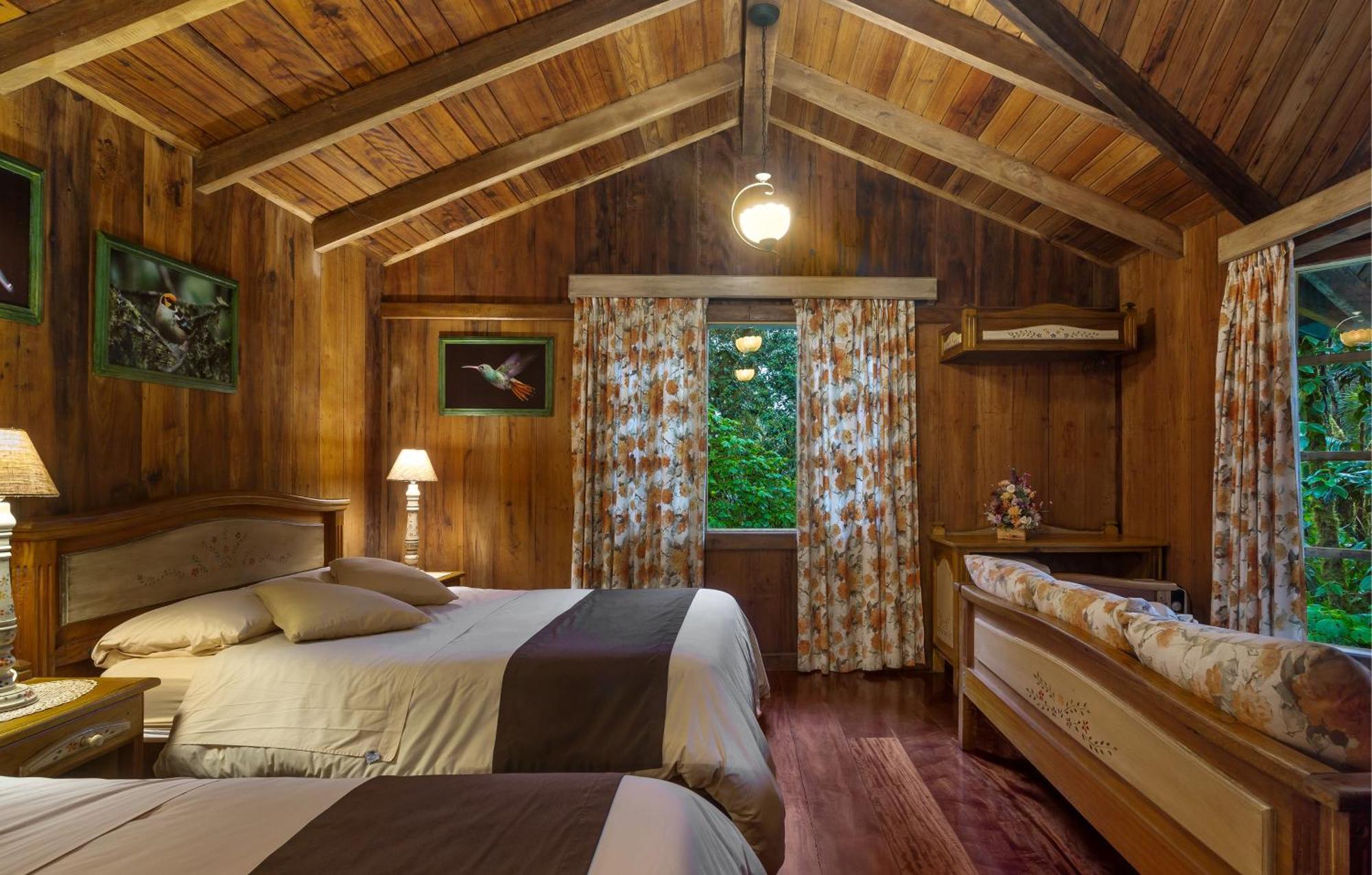 Sachatamia Lodge Mindo Bagian luar foto