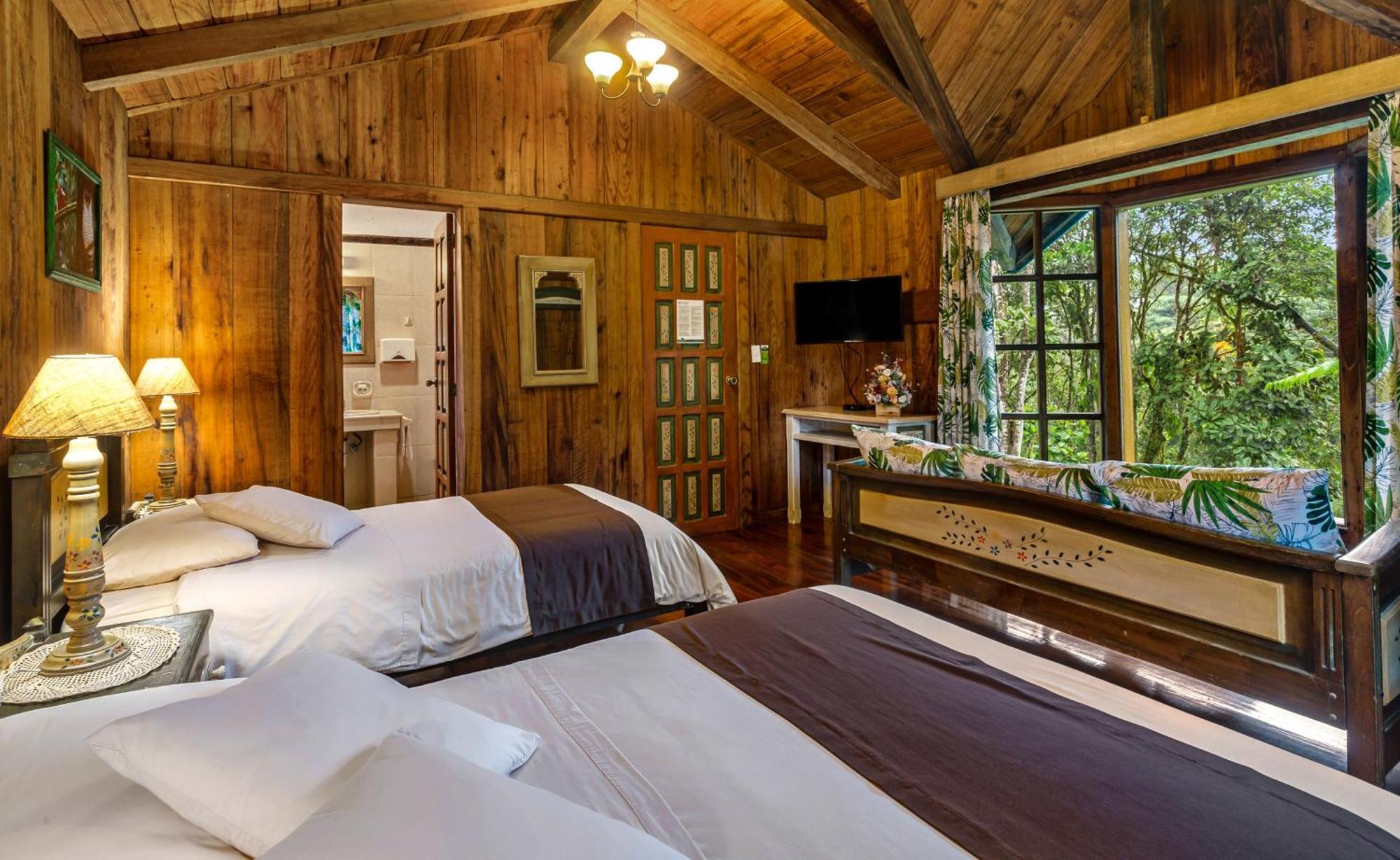 Sachatamia Lodge Mindo Bagian luar foto